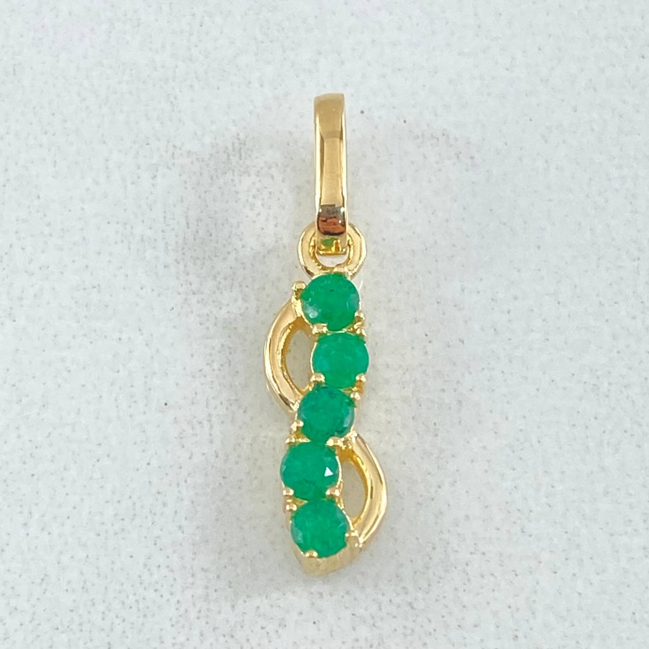 Pendant Emeralds 21pts 1gr / 2cm / 0.8in / 18K Gold ©