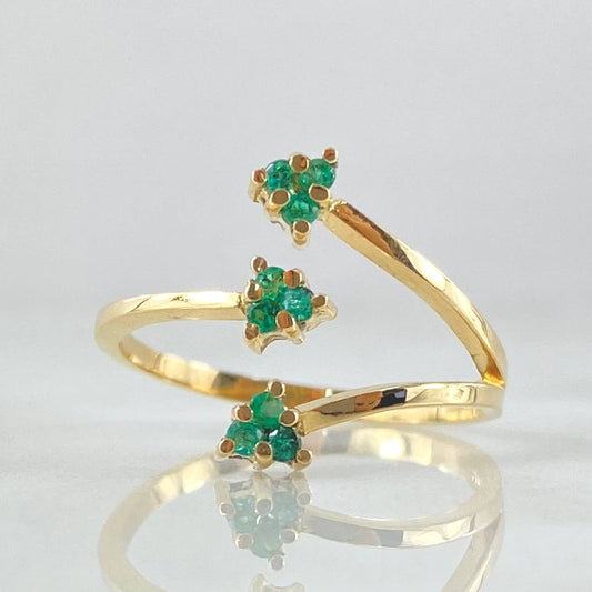 Three-Point Embrace Ring Emeralds 18pts 2.45gr / Size 8 1/4 / 18K Gold