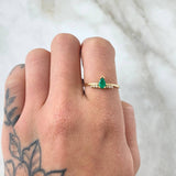 Anillo Gota de Lluvia Esmeralda 18pts - Diamantes 6pts 1.45gr / T7 1/4 / Oro 18K