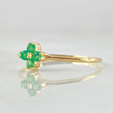 Floral Emerald Ring 13pts 0.95gr / Size 7 1/4 / 18K Gold