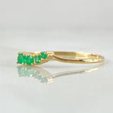Trinity Ring Emeralds 13pts 0.85gr / Size 7 1/4 / 18K Gold