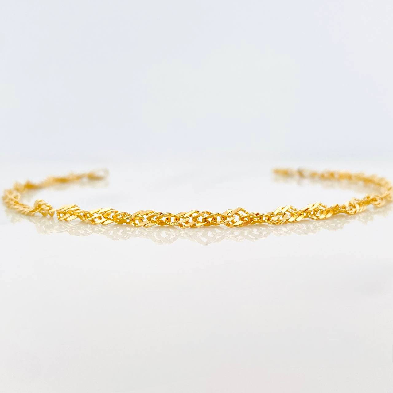 Pulso Singapur 3.3 g / 7 1/2 in / 2.85 mm Oro Amarillo 18K