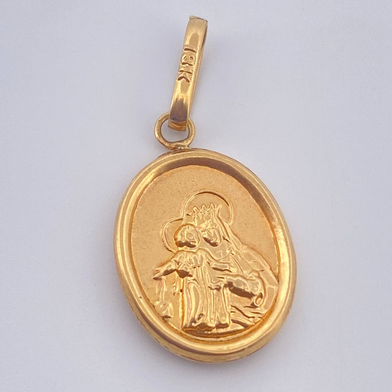 Pendant Maria Del Carmen 1gr / 3/4 in / 18K Gold $