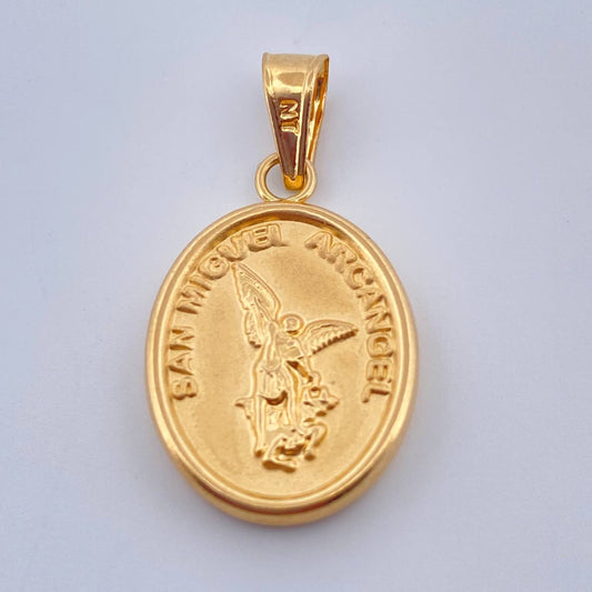 Dije San Miguel Arcángel 1.75gr / 1 1/4 in / Oro Amarillo 18K $