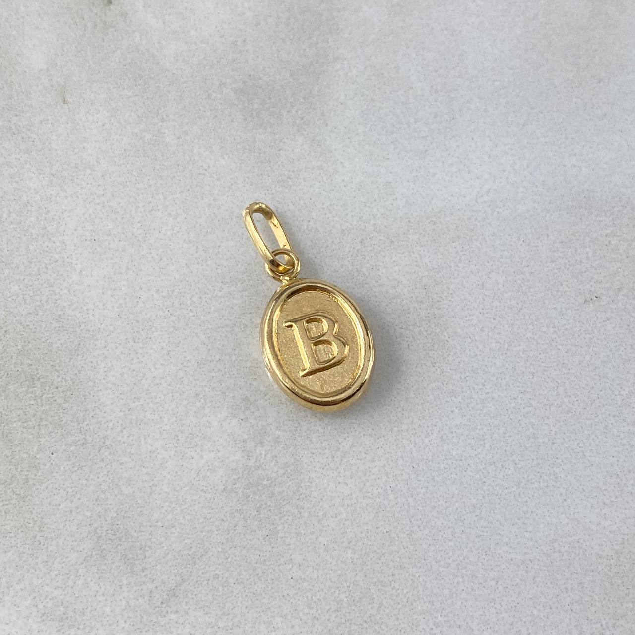 Pendant Letter B Oval 0.55gr / 1.8cm / Stamped Yellow Gold ©