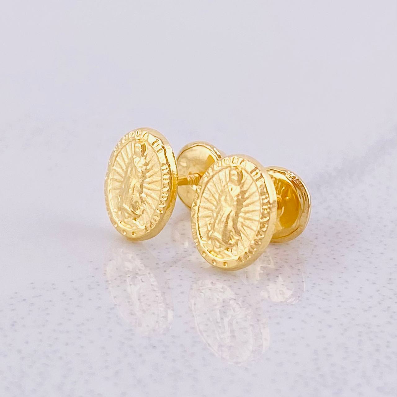 Stud Earrings Virgin of Guadalupe 0.5g / in / 6.7mm Yellow Gold 18K