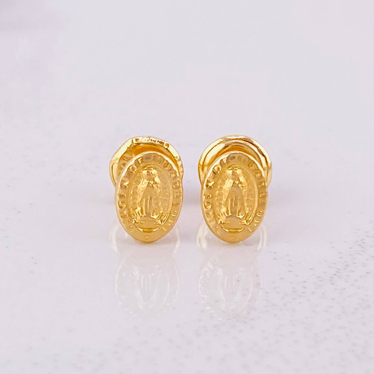 Topos Virgen de Guadalupe 0.5g / in / 6.6mm Oro Amarillo 18K