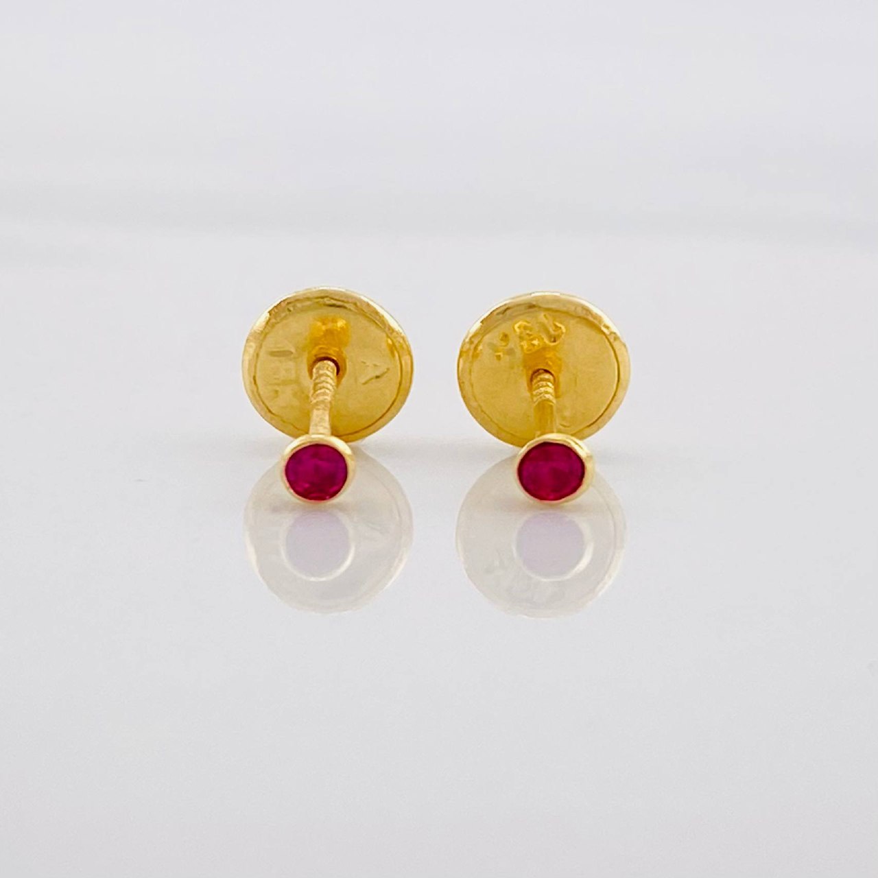 Topos Bisel 0.35g / in / 2.3mm Oro Amarillo 18K