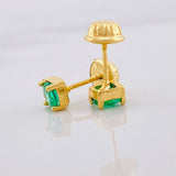 Topos Cuatro Garras Esmeralda 47pts 0.7g / in / 4.2mm Oro Amarillo 18K