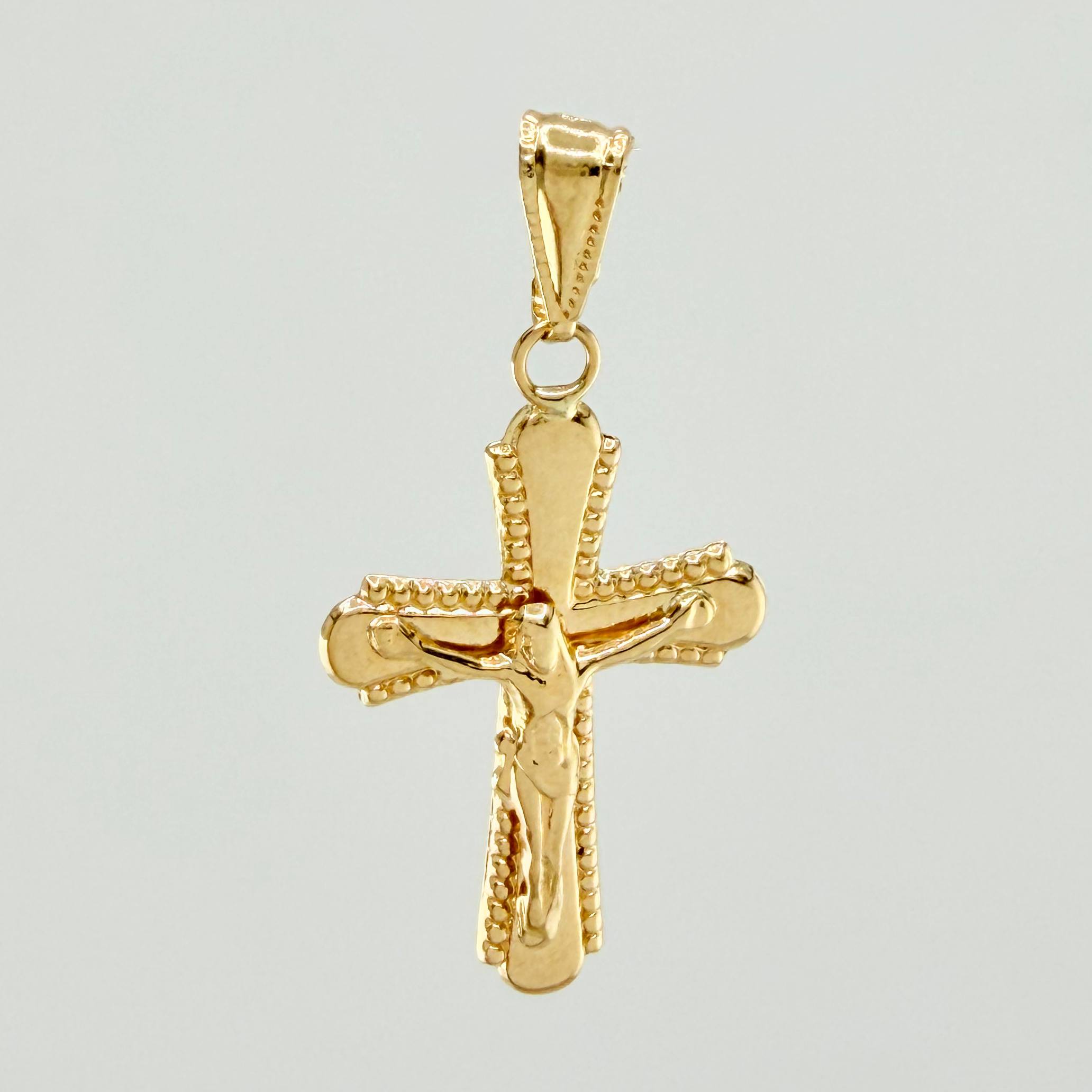 Dije Cruz Cristo Bordeada 0.9gr / 1 1/4 in / Oro Amarillo 18K *