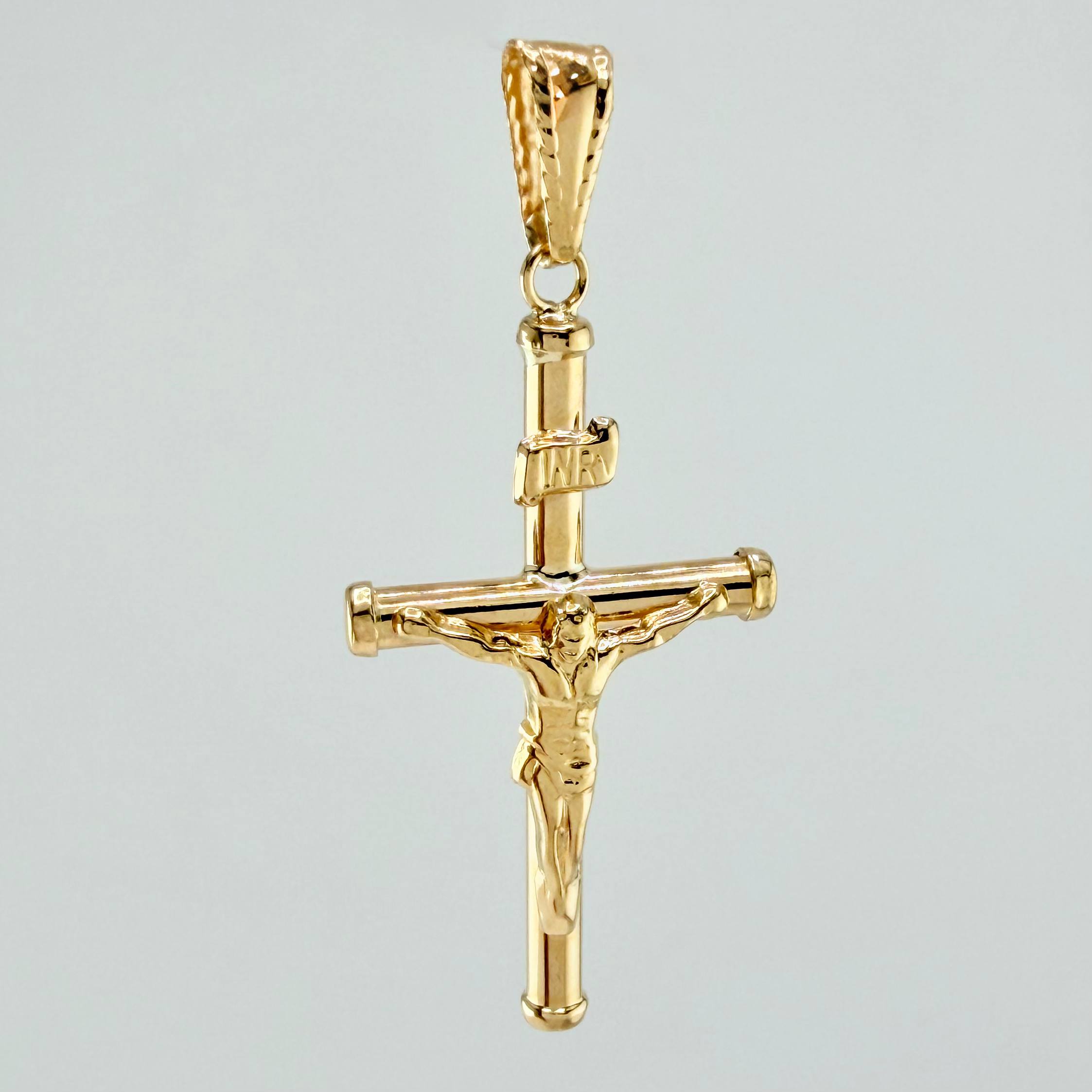 Dije Cristo Cruz 1.3gr / 1 1/2 in / Oro Amarillo 18K