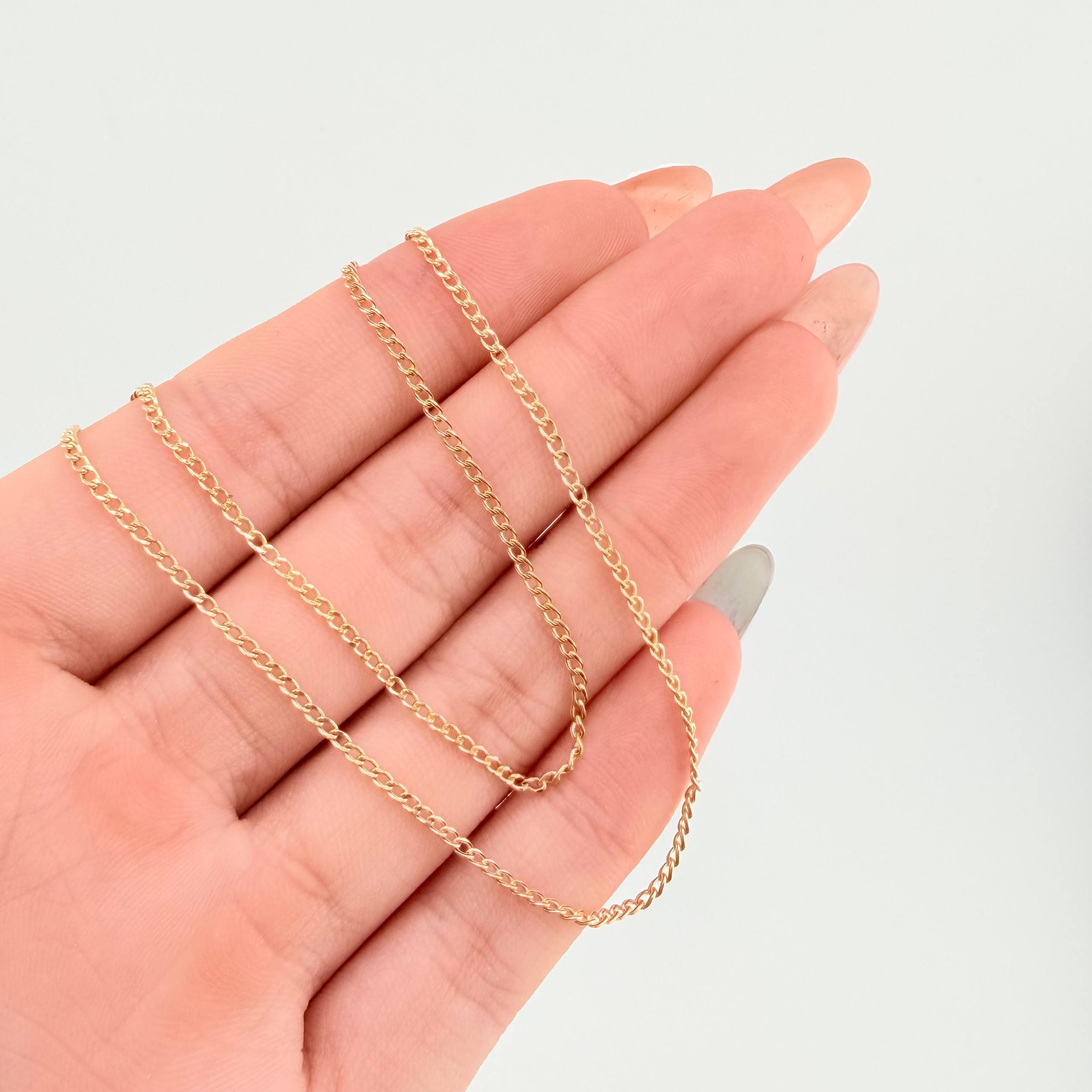 Cadena Mini Cubana 1.5gr / 23 1/2 in / 1.5mm Oro Amarillo +1 18K *