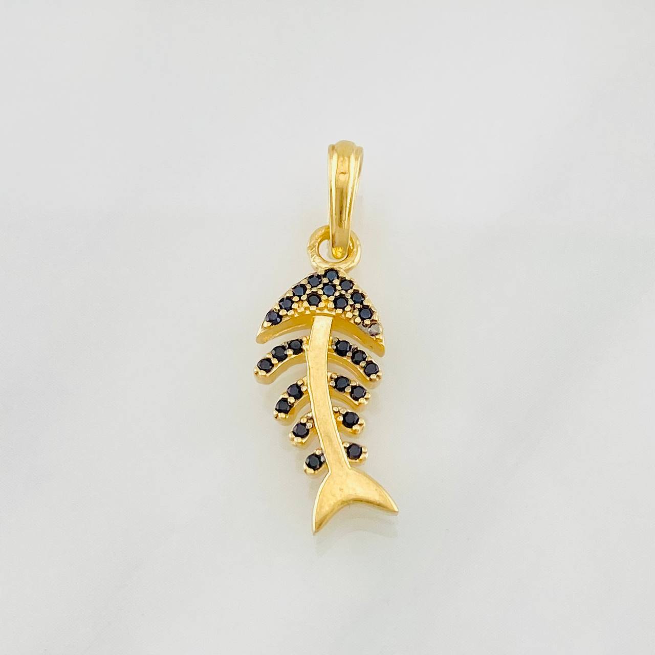 Fishbone Pendant 1.85g / 1 in Yellow Gold 18K