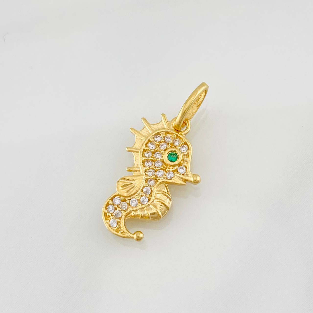 Dije Caballito de Mar 1.35g / 3/4 in Oro Amarillo 18K