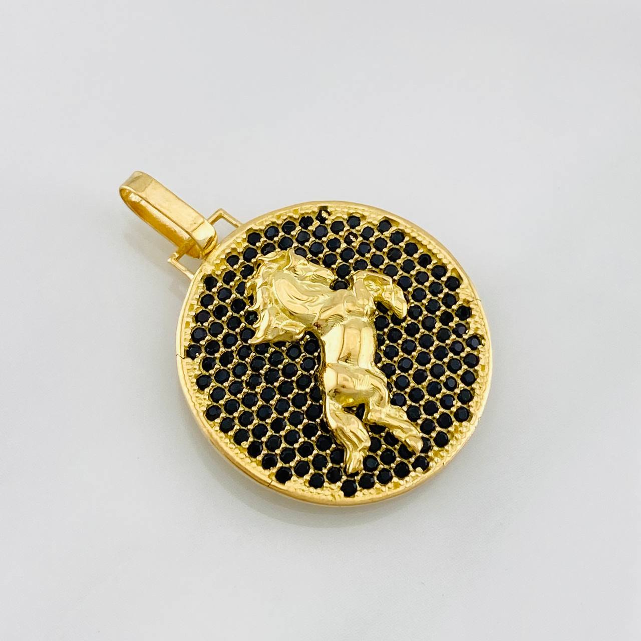 Dije Caballo 3.6g / 1 in Oro Amarillo 18K