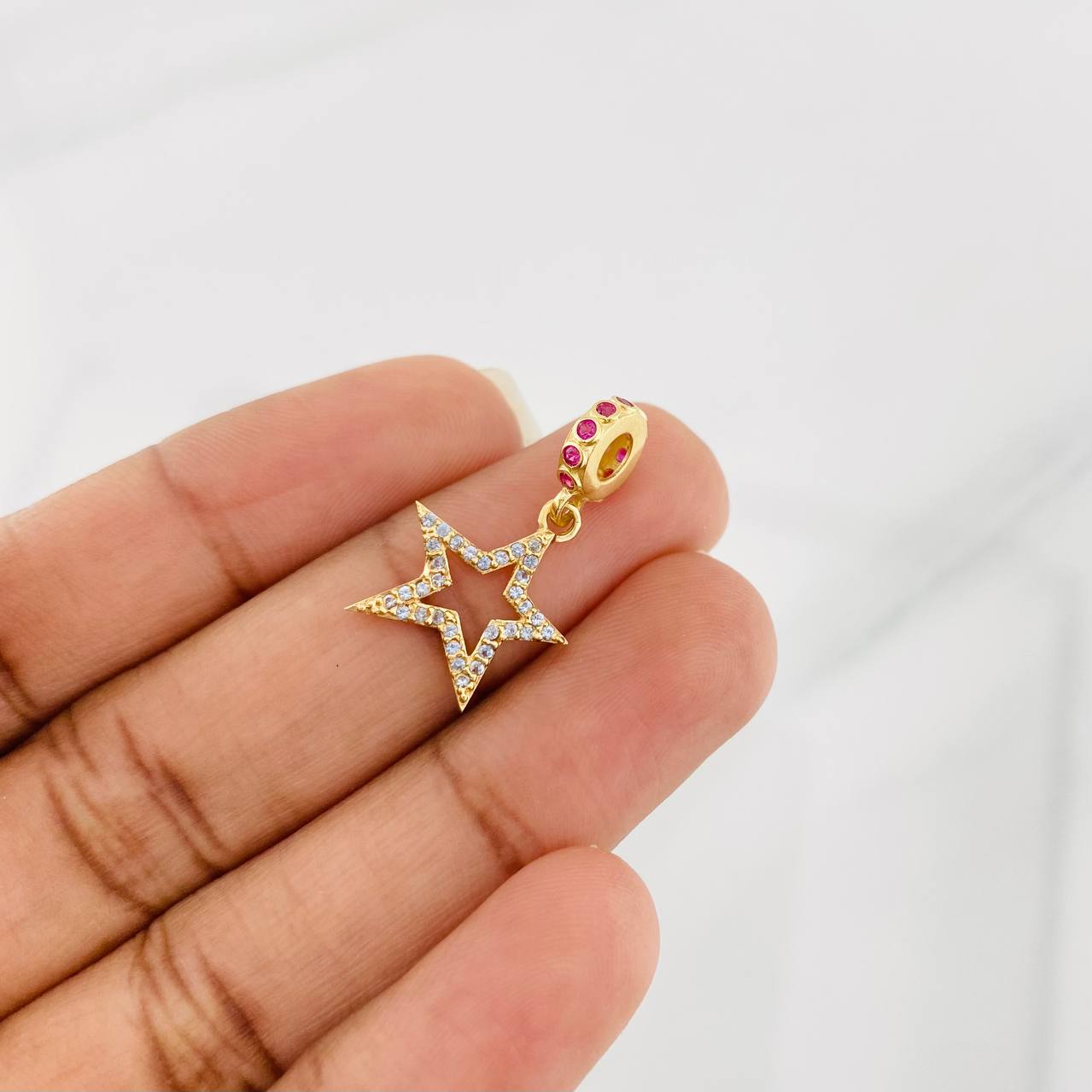 Pendant Star 1.5g / 1 in Yellow 18K Gold