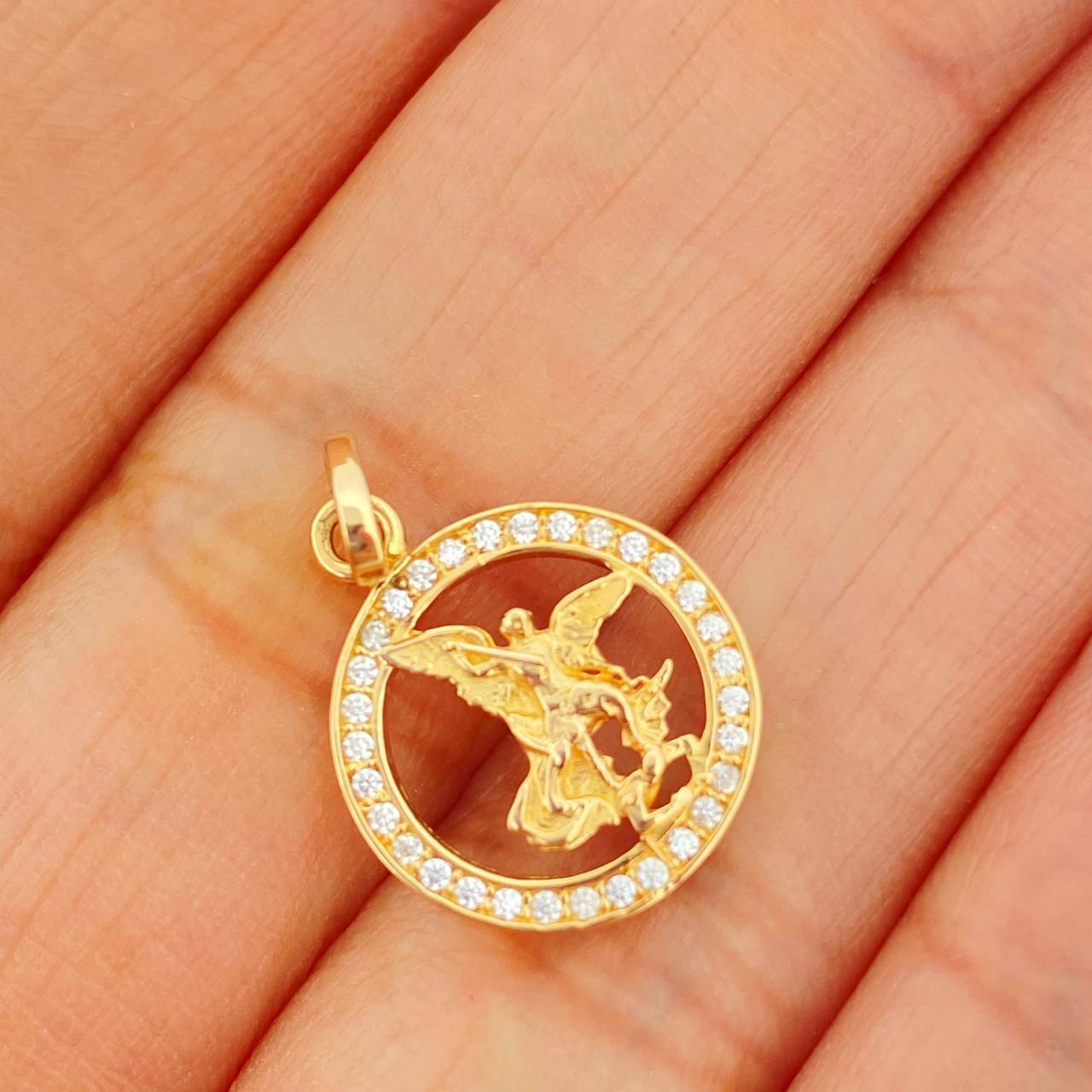 Dije San Miguel 2gr / 3/4 in / Oro Amarillo 18K $