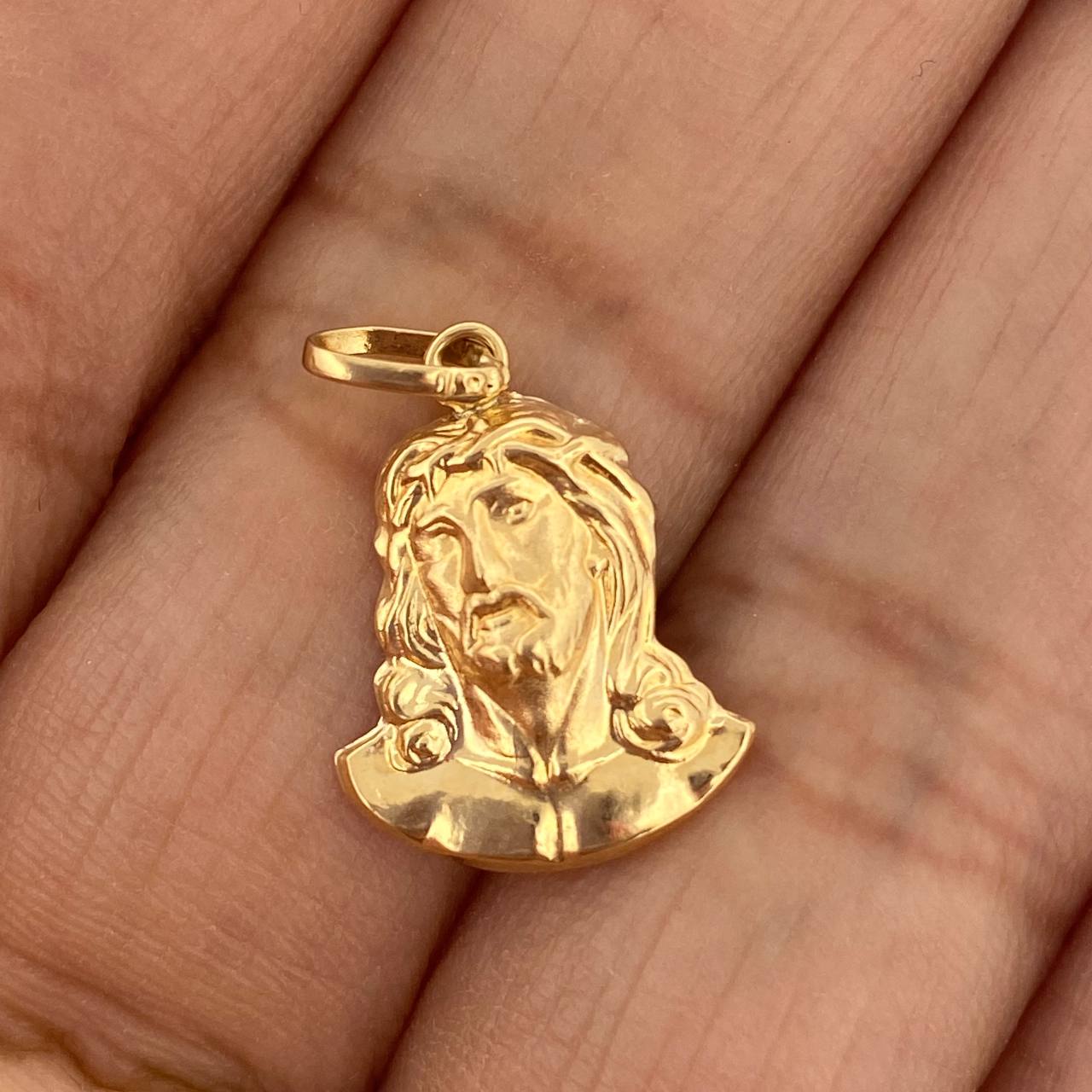 Dije Rostro Cristo 0.8gr / 3/4 in / Oro Amarillo 18K $