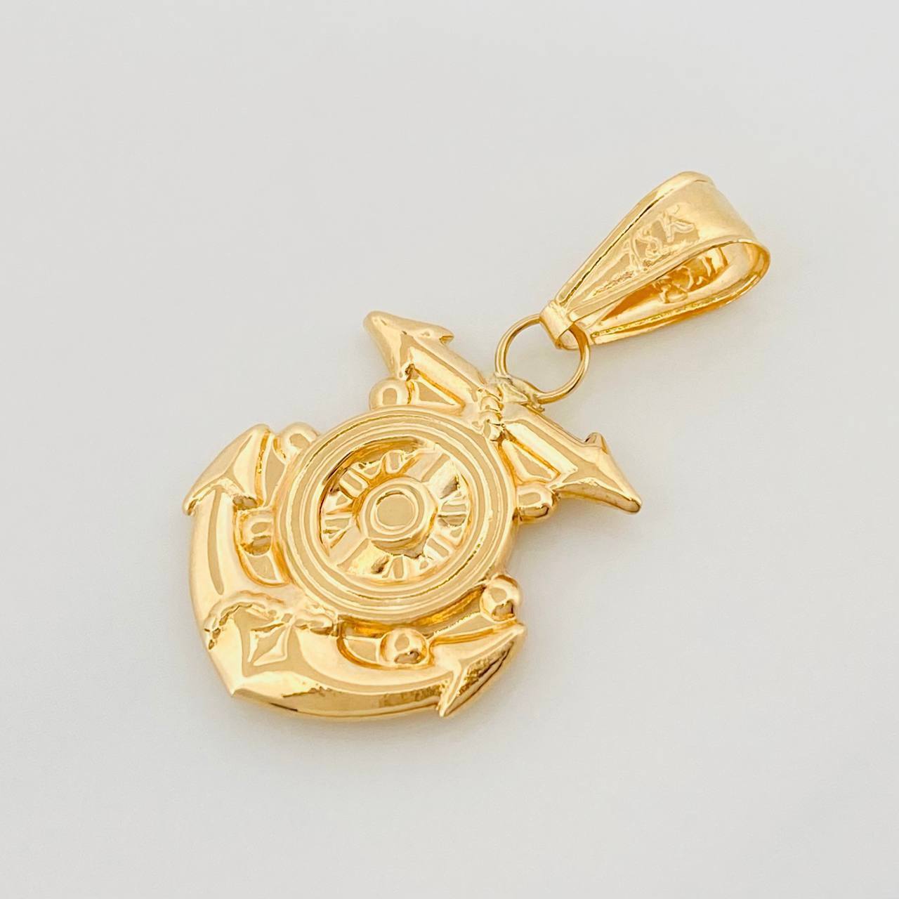 Dije Ancla 1.7 g / 1 1/4 in Oro Amarillo 18K