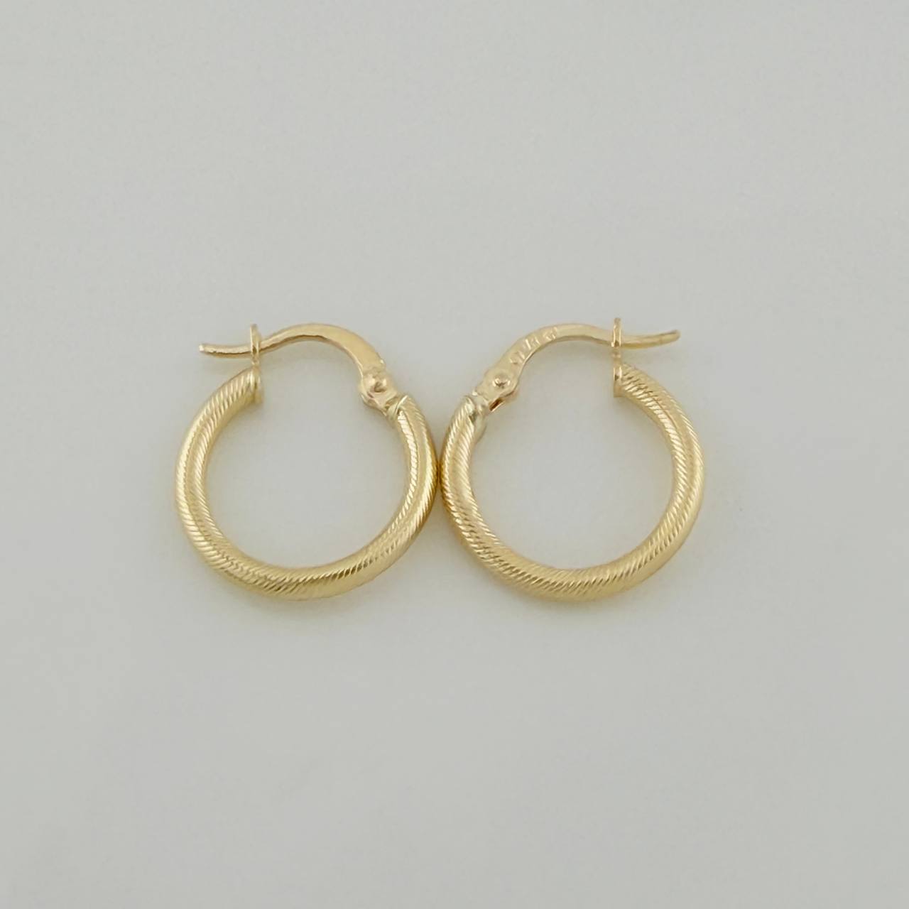 Candongas Zion 1.25 g / 3/4 in Oro Amarillo 18K