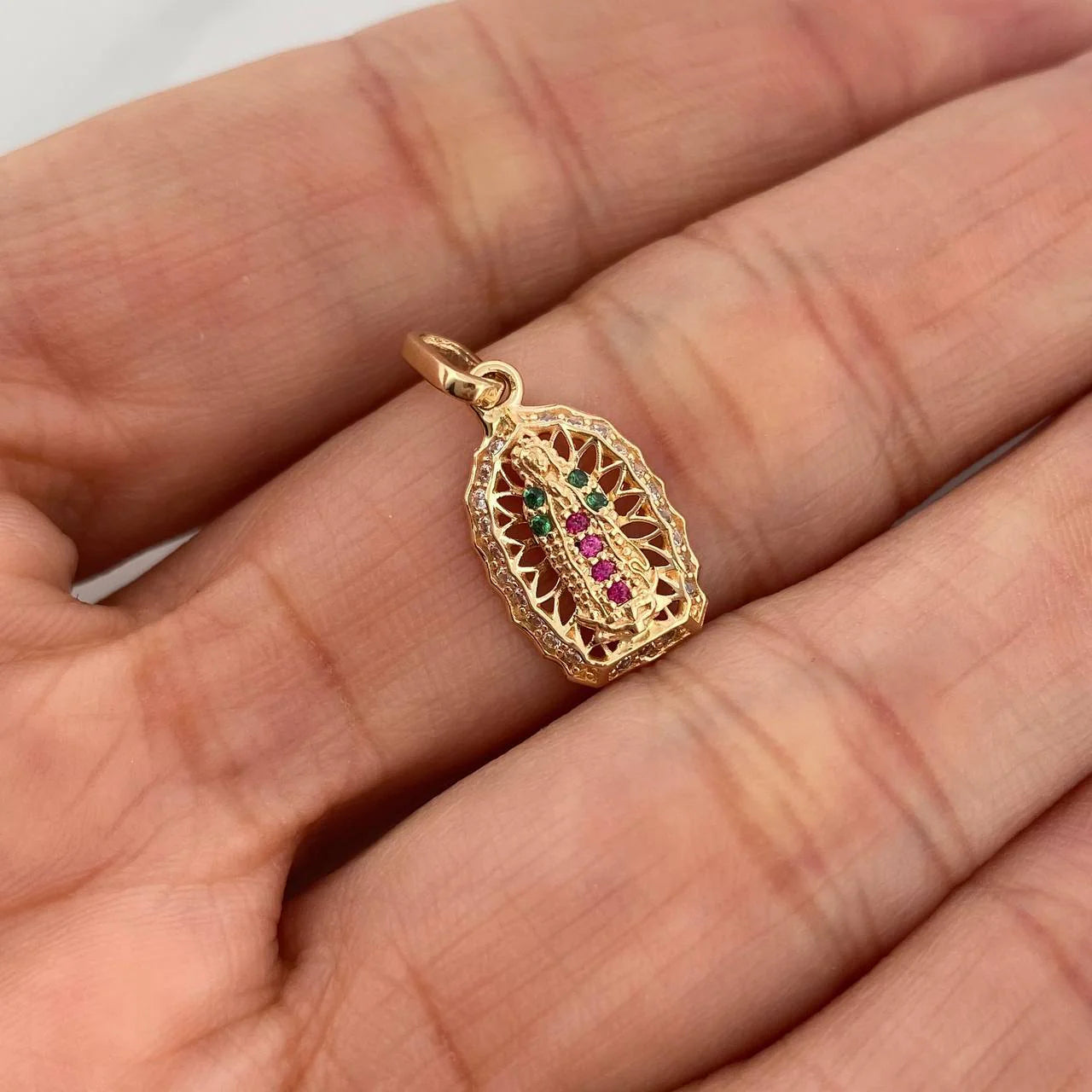 Pendant Virgin of Guadalupe 1.3 g / 3/4 in Yellow Gold 18K