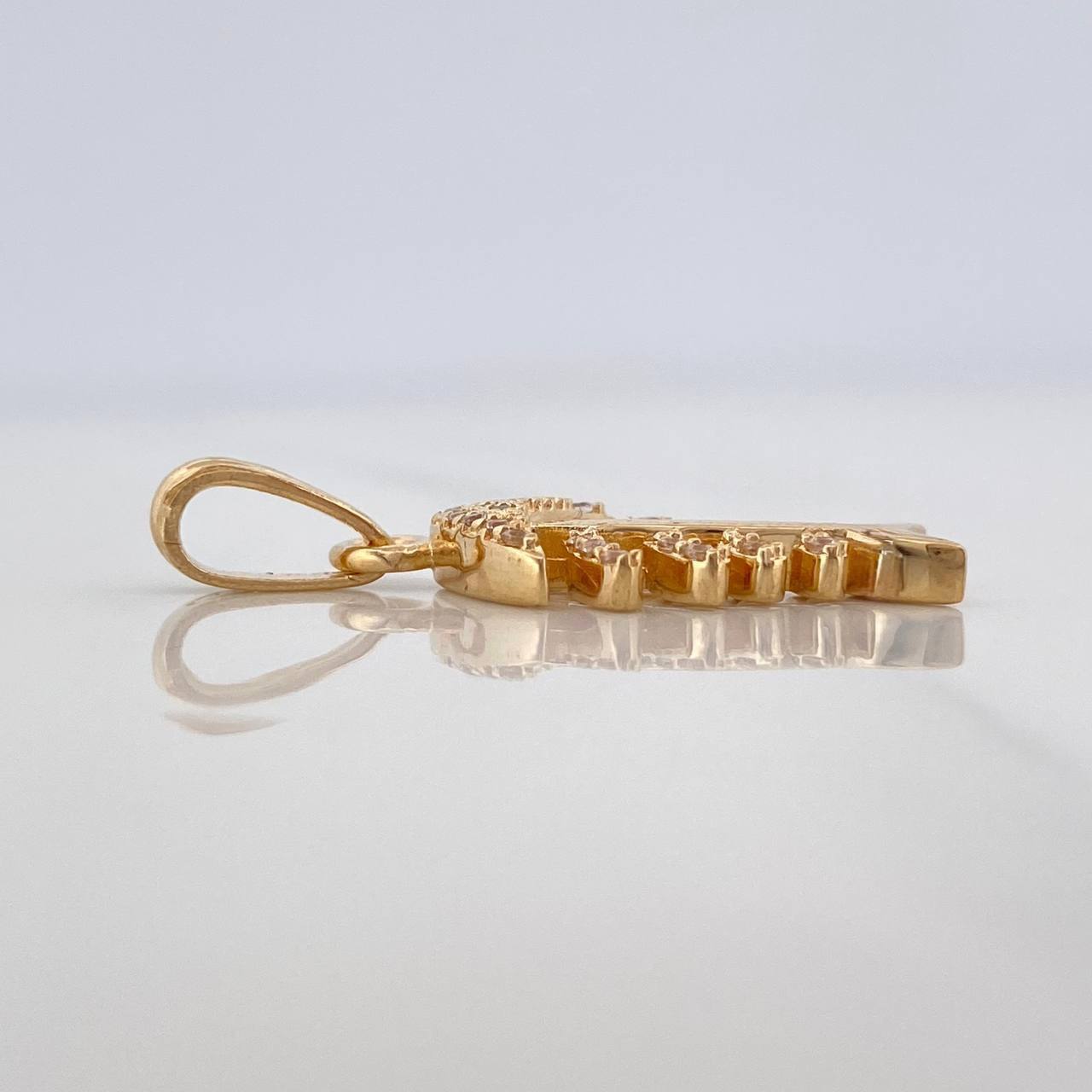 Skeleton Fish Pendant 2 g / 1 in 18K Yellow Gold