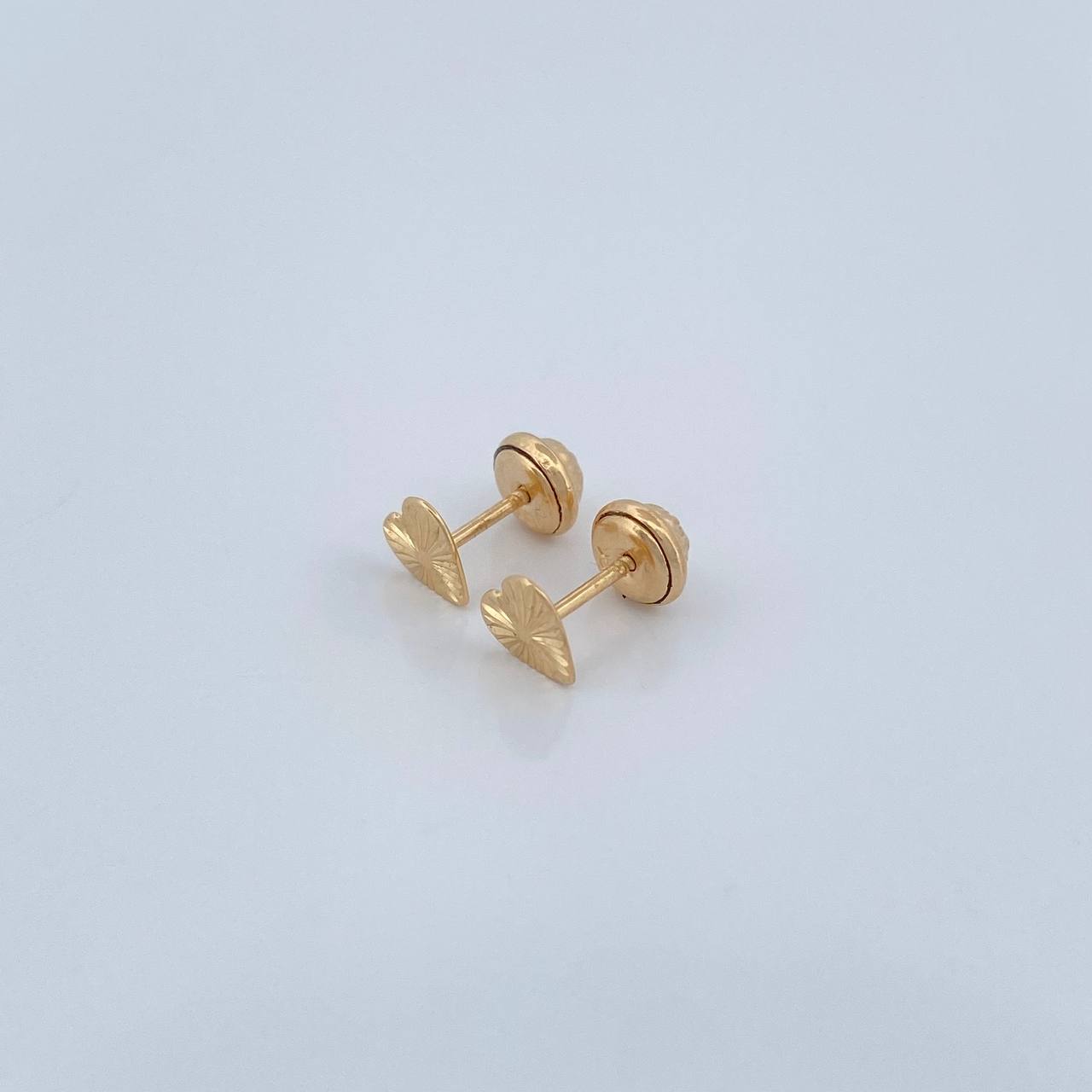 Topos Corazon 0.7gr / Oro Amarillo 18K &