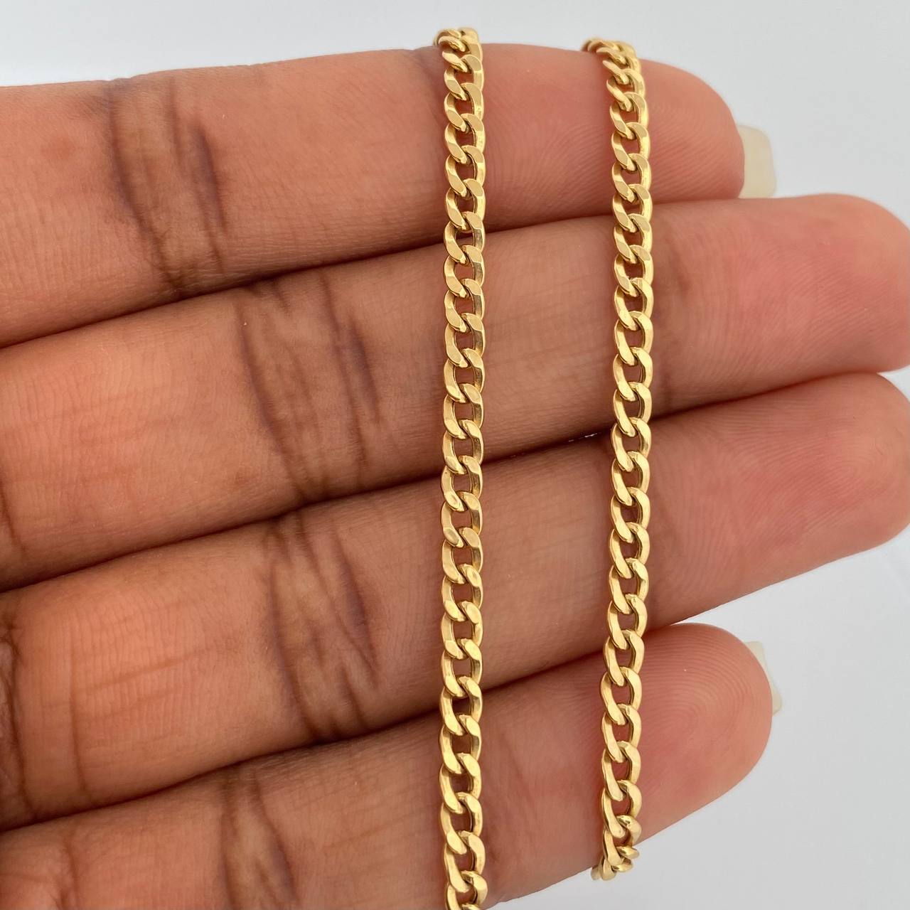 Cadena Cubana 5.6gr / 20 in / 2.85mm Oro Amarillo +1 18K $