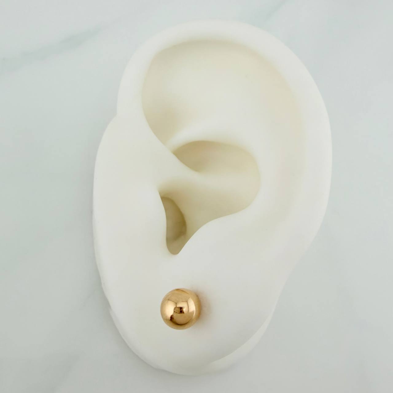 Topos Bola Lisa 0.75 g / in / 6 mm Oro Amarillo 18K