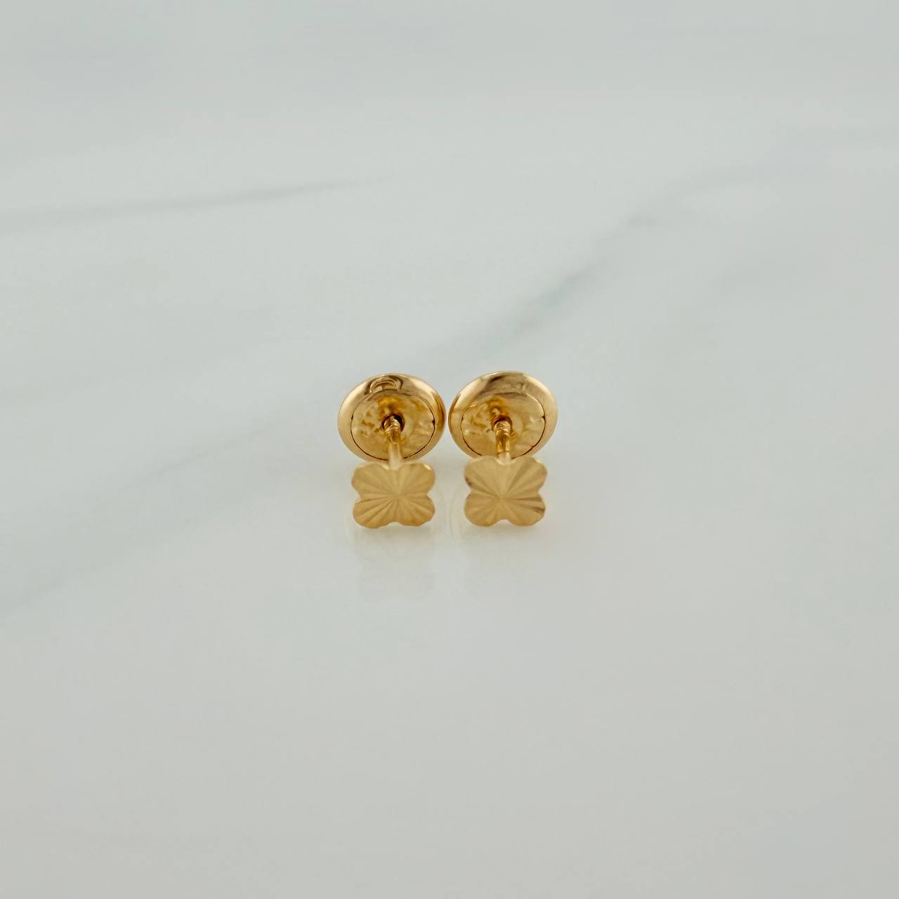 Topos Trebol Diamantados 0.55 g / in / 3.85 mm Oro Amarillo 18K