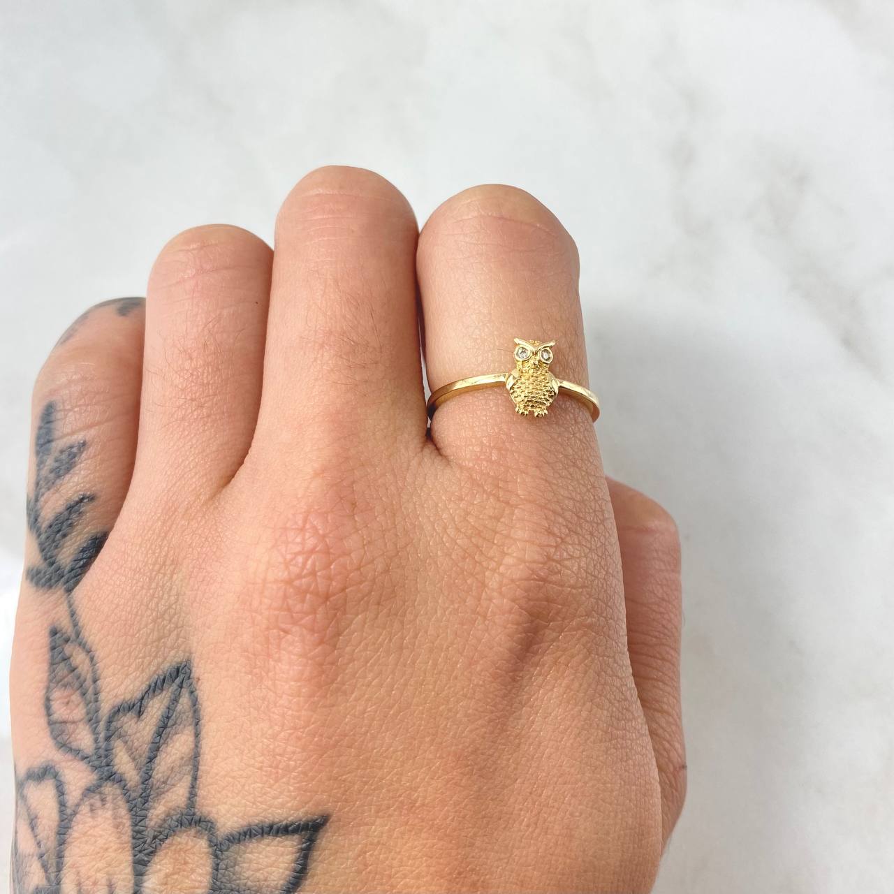 Anillo Buho 1.5gr / T6 1/4 / Oro Amarillo 18K ©