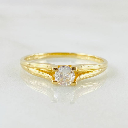 Anillo Solitario Redondo 2.1gr / T7 1/4 / Oro Amarillo 18K ©