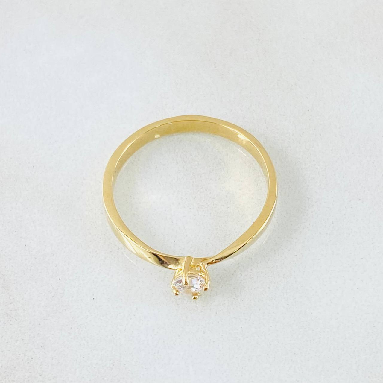 Anillo Solitario Liso 2.05gr / T6 3/4 / Oro Amarillo 18K ©