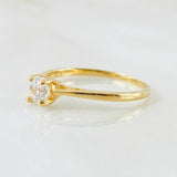 Anillo Solitario Liso Central 1.75gr / T6 1/2 / Oro Amarillo 18K