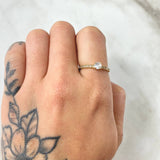 Dense Solitaire Ring 1.3gr / Size 6 / 18K Gold