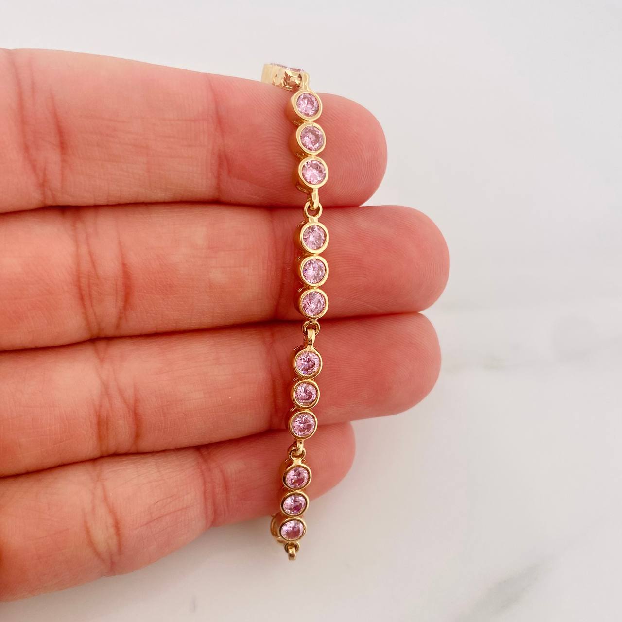 Tennis Bracelet Halo Circle 8.4 g / 7 1/2 in / 4.25 mm Yellow Gold 18K