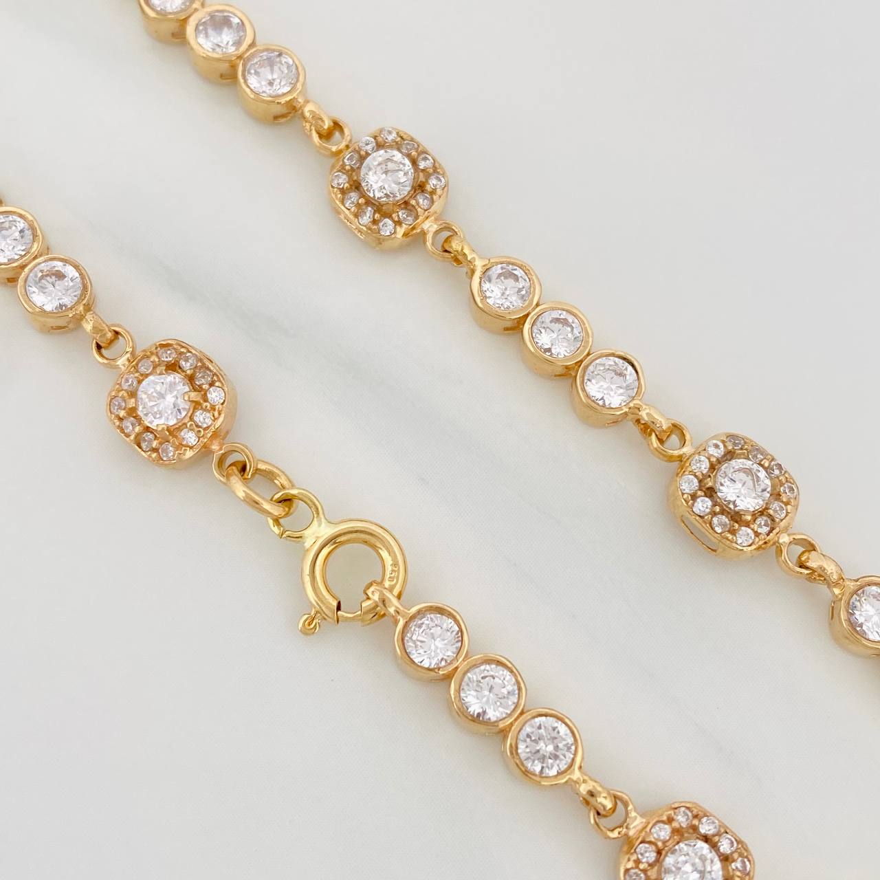 Pulso Tennis Halo 10 g / 7 3/4 in / 6.4 mm Oro Amarillo 18K