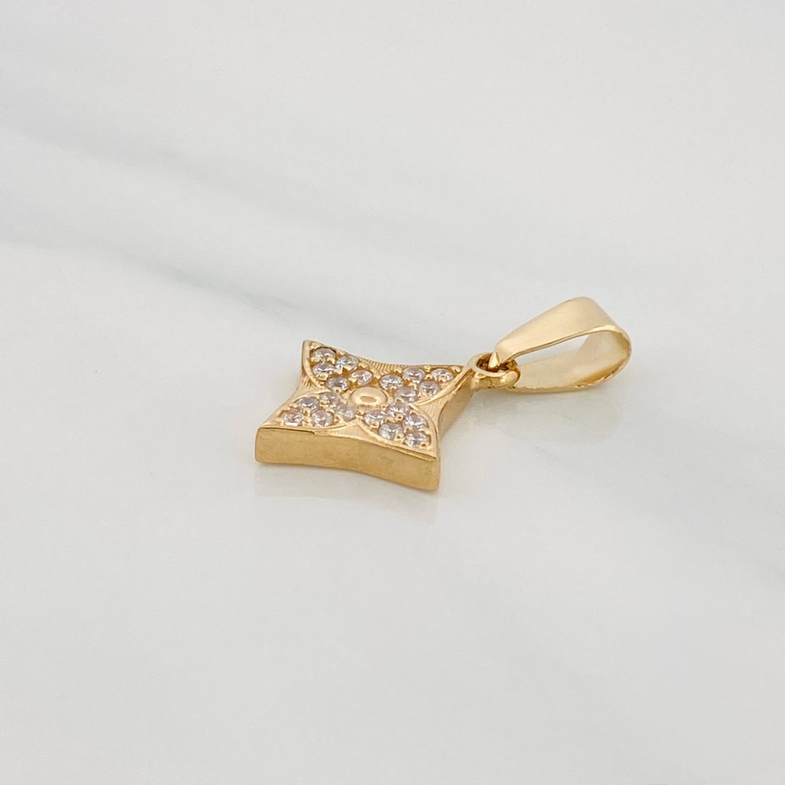 Dije Flor 1.85 g / 3/4 in Oro Amarillo 18K