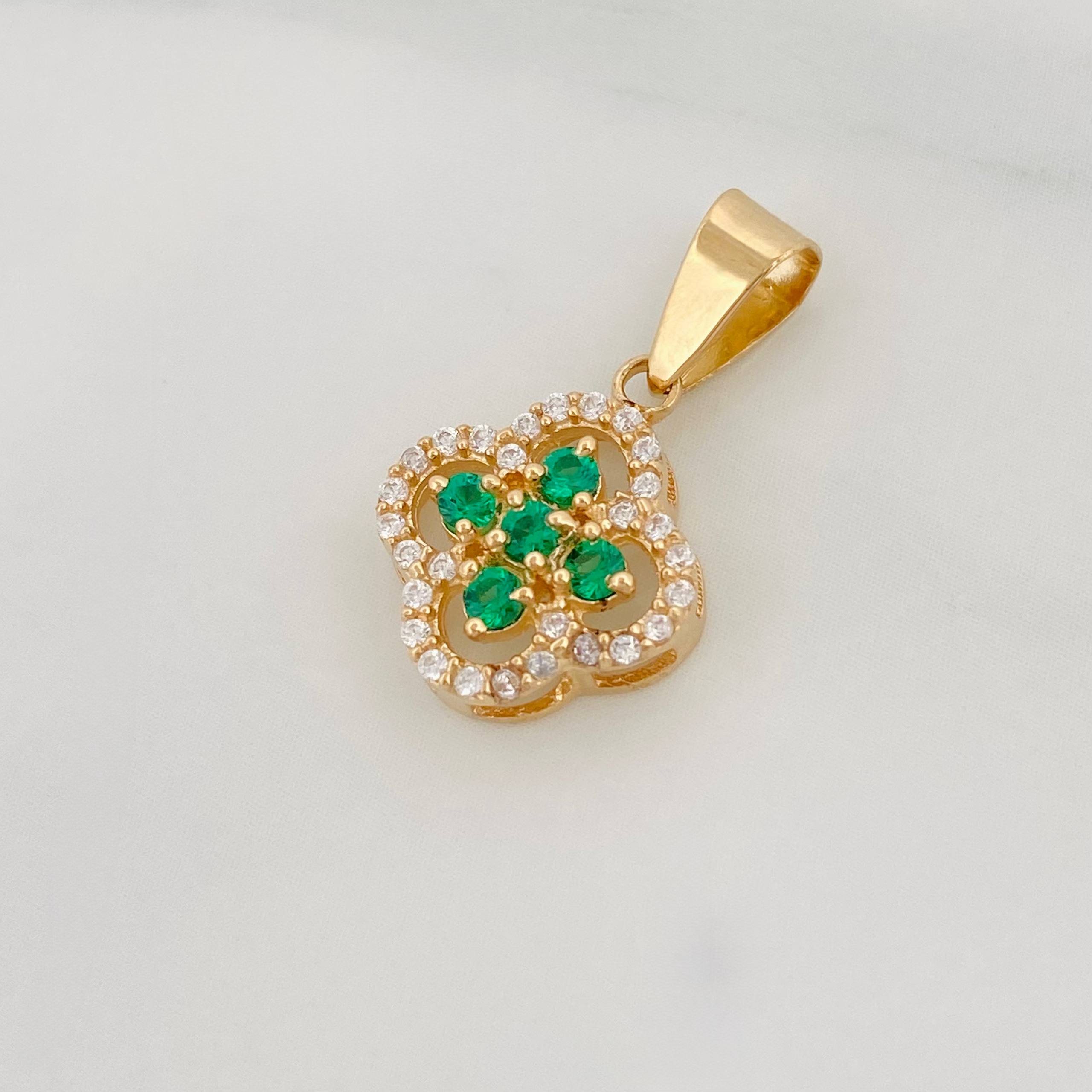 Dije Trebol 1.65 g / 3/4 in Oro Amarillo 18K