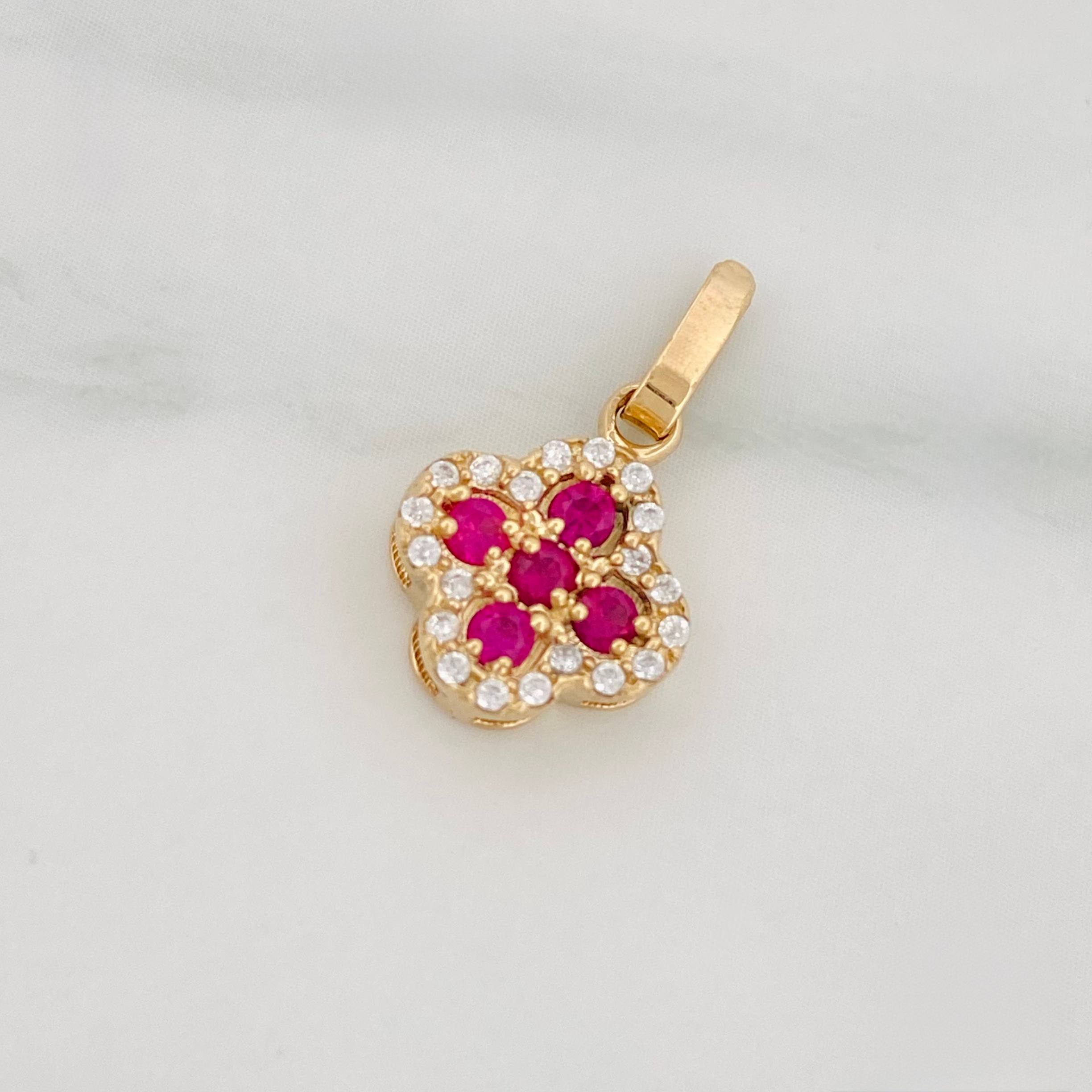 Pendant Clover 1.15 g / 3/4 in 18K Yellow Gold