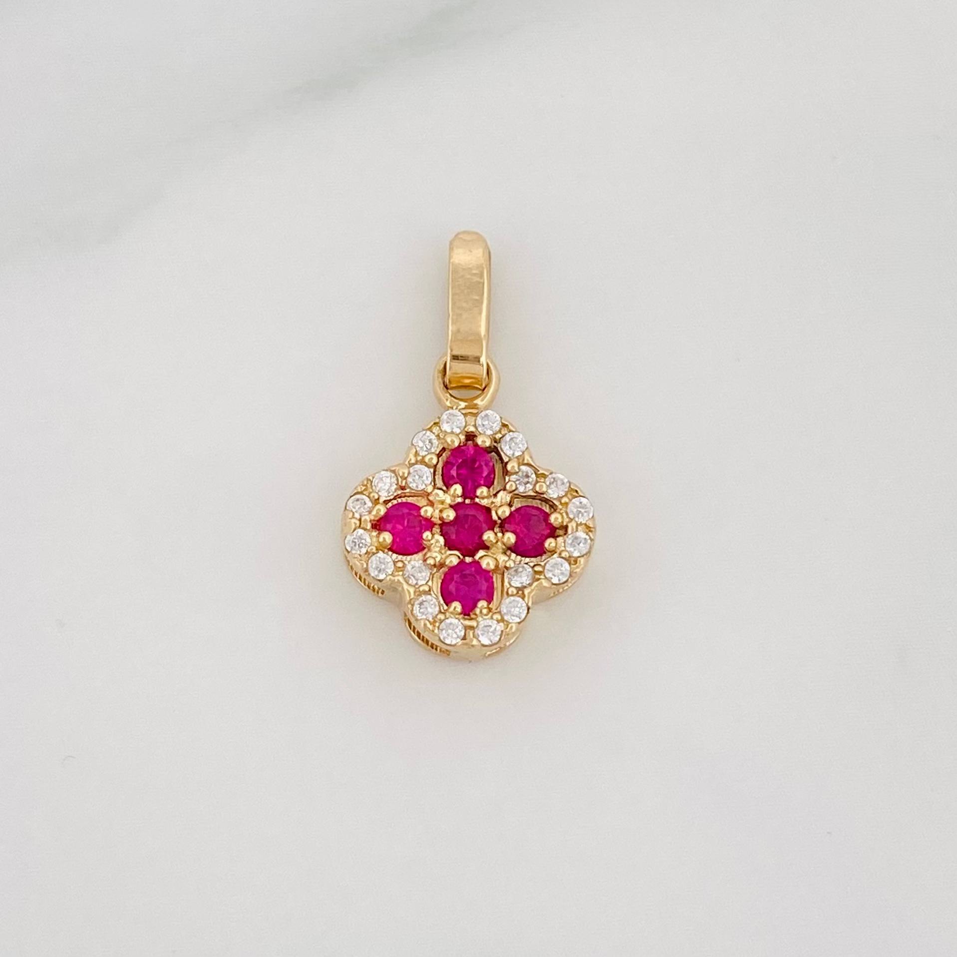 Pendant Clover 1.15 g / 3/4 in 18K Yellow Gold