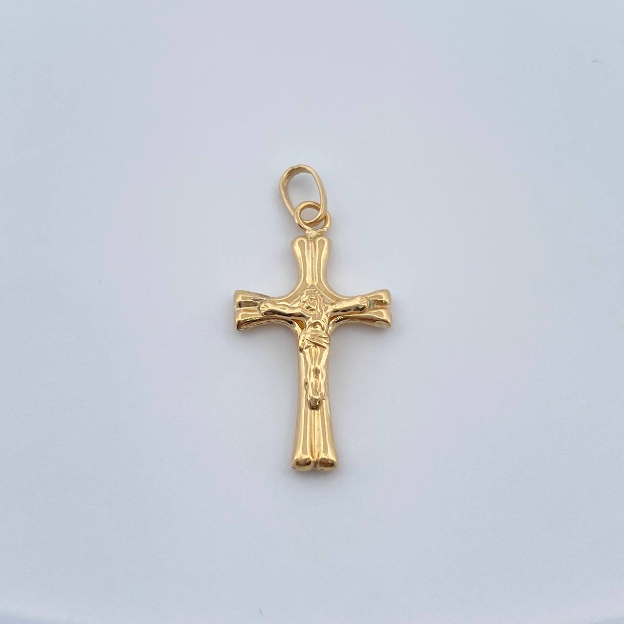 Dije Cruz Cristo 0.5gr / Oro Amarillo 18K &