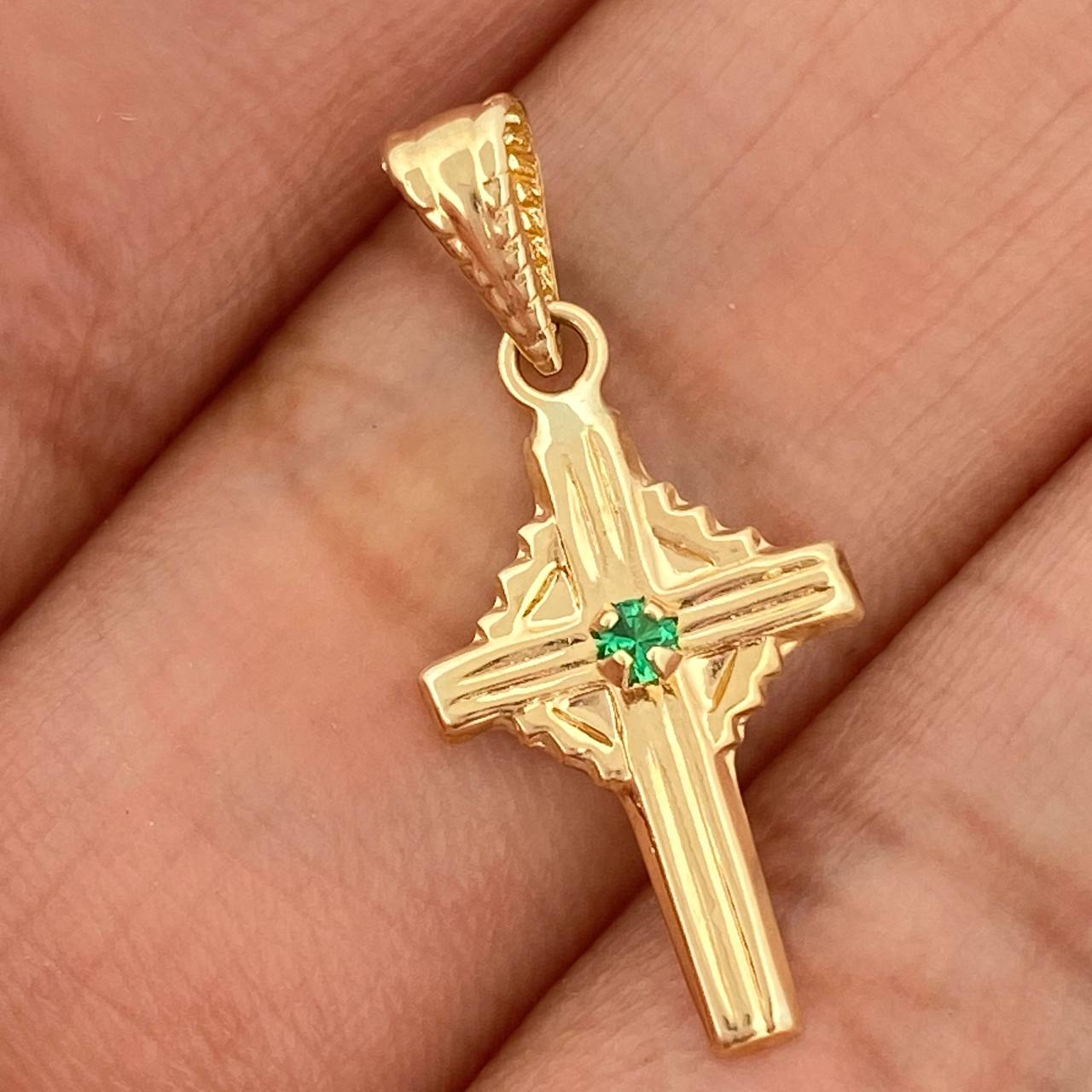 Pendant Cross 0.6gr / 18K Gold