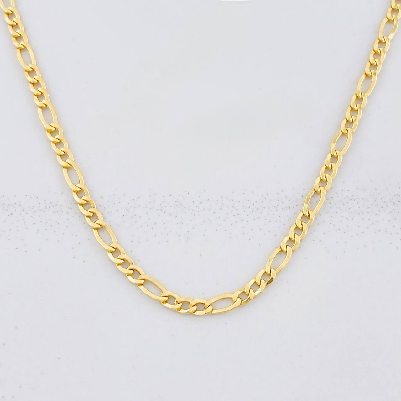Figaro Chain 2.75g / 18 in / 2.5mm Yellow Gold 18K