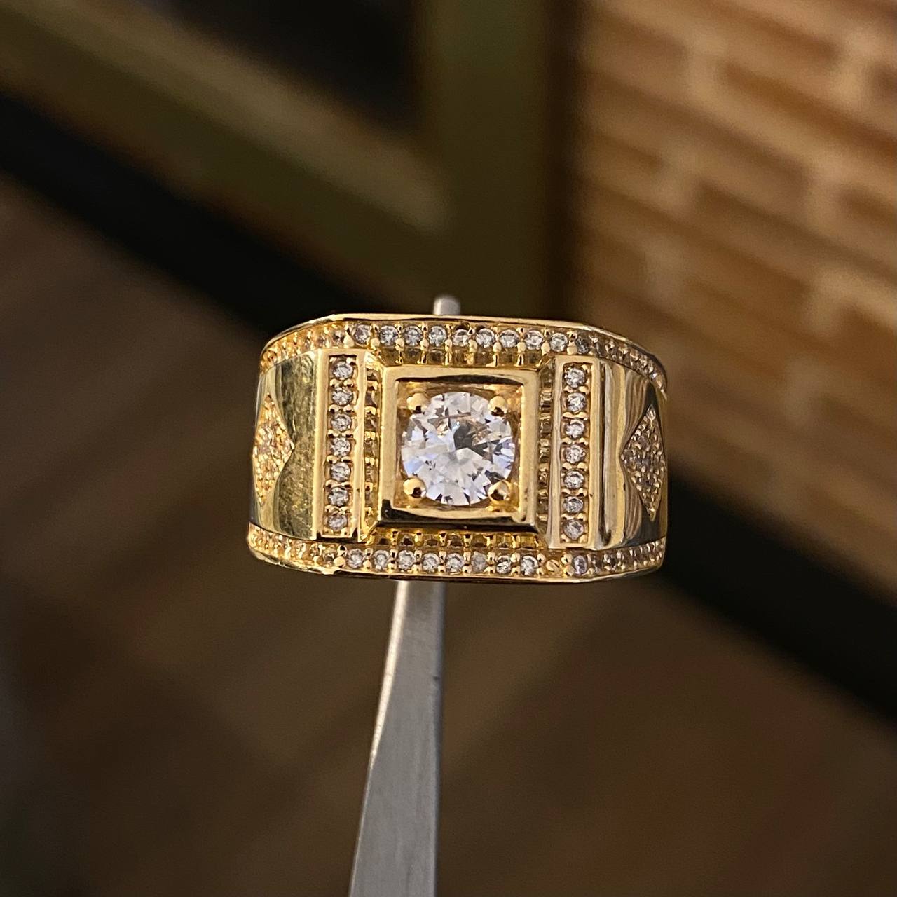 Anillo Rombo Cuadrado 10.95gr / T10 1/2 Circon Circones Blancos Oro Amarillo