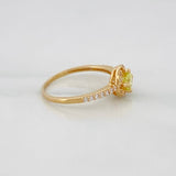 Churumbela Flower Ring 2.45 g / T7 Yellow Gold 18K