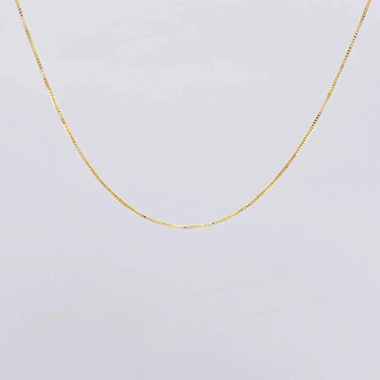Cadena Veneciana 1.6g / 18 in / 0.7mm Oro Amarillo 18K