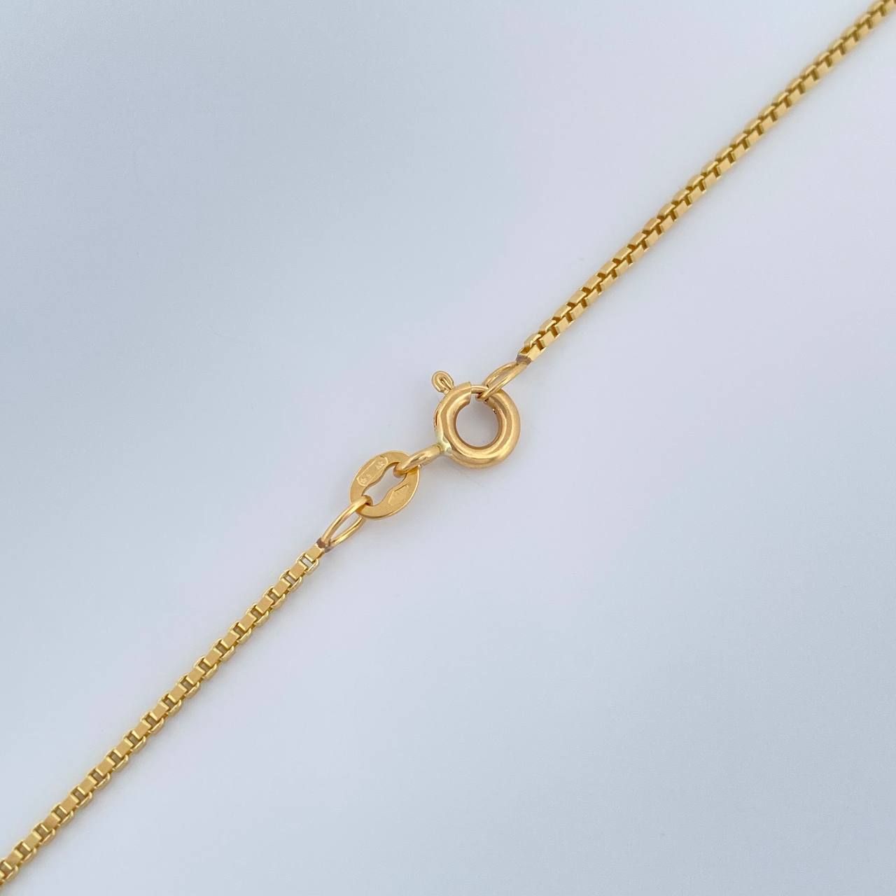 Cadena Veneciana 5.65gr / 23 3/4 in / 1.05mm Oro Amarillo +3 18K $