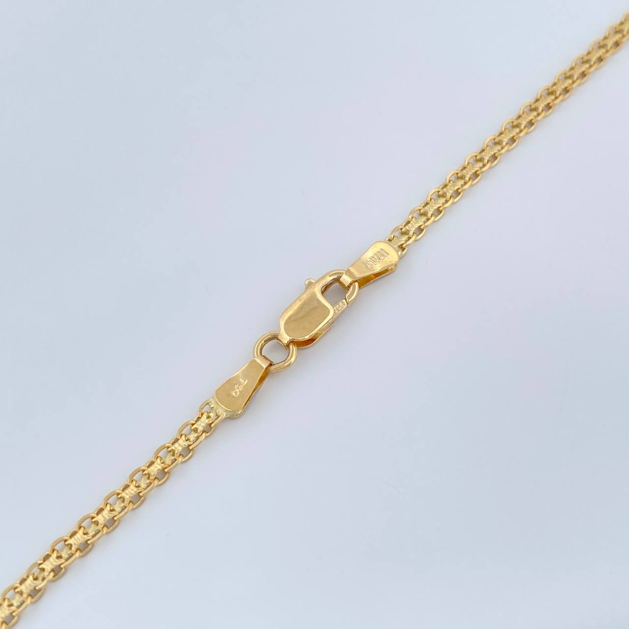 Bismark Chain 8.2gr / 23 3/4 in / 2.44mm Yellow Gold +1 18K $