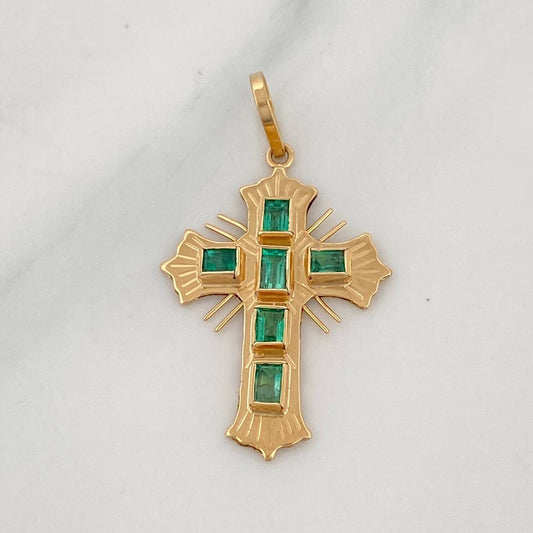 Pendant Flat Cross Emeralds 50Pts 1.8 g / 1 1/2 in Yellow Gold 18K